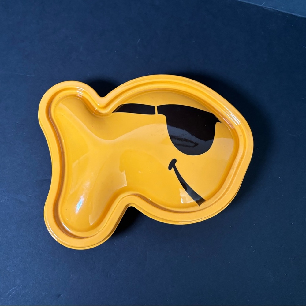 Goldfish container